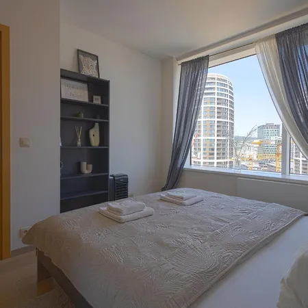 Appartement Skau Panorama Family & Business View Free Parking Bratislava