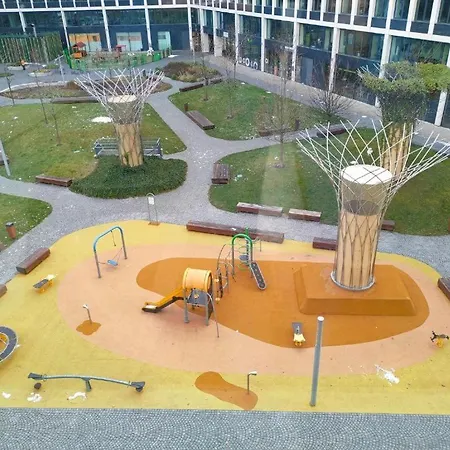 Skau Panorama Family & Business View Free Parking * براتسيلافا