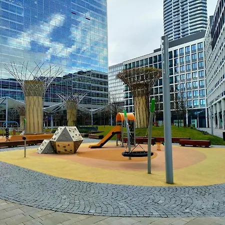 Skau Panorama Family & Business View Free Parking *